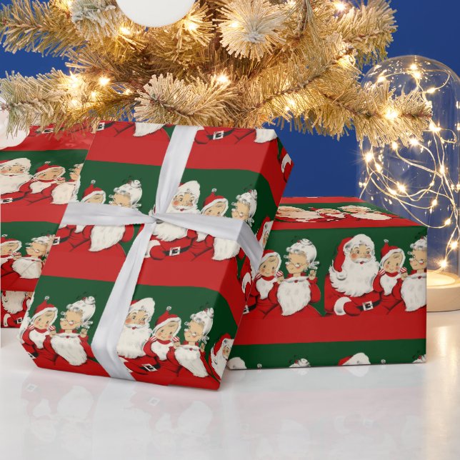 Santa Family Christmas Wrapping Paper (Holidays)