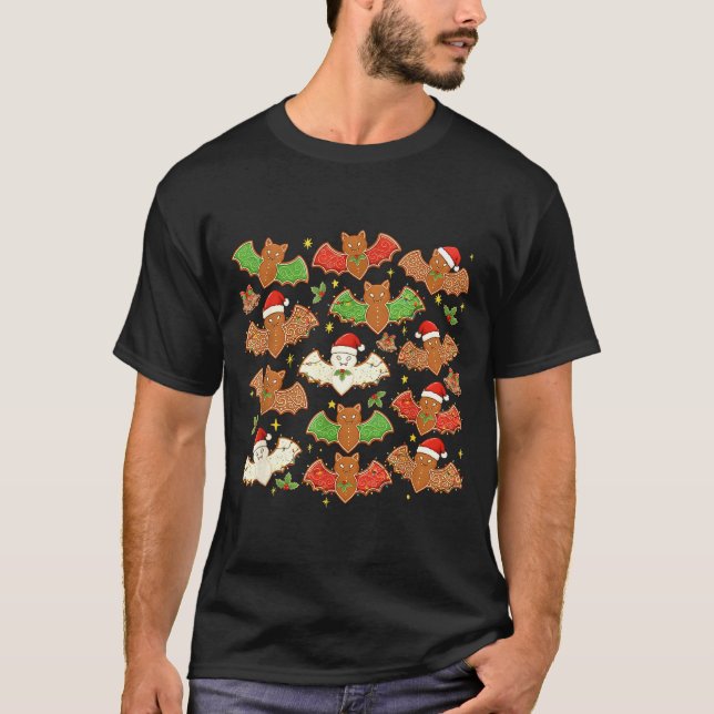 Santa Hat Bat Soky Christmas Gingerbread Bats Xmas T-Shirt (Front)