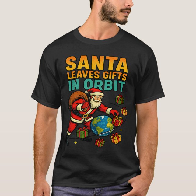 Santa Leaves In Orbit Funny Xmas Space  T-Shirt (Front)