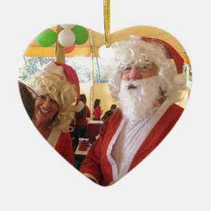 Santa & Mrs. Claus Christmas Celebration – Festive Ceramic Tree Decoration