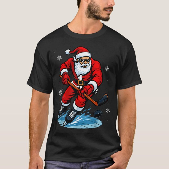 Santa Playing Ice Hockey Xmas Funny Christmas Hock T-Shirt (Front)