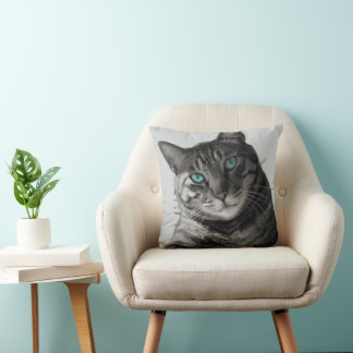 Sapphire Soul - Silent Look | Feline Fine Art Deco Cushion