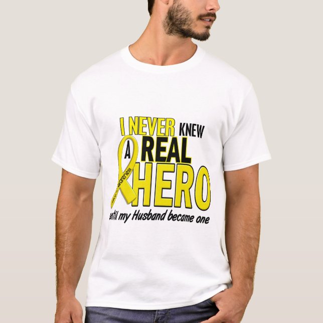 Sarcoma NEVER KNEW A HERO 2 Husband T-Shirt (Front)
