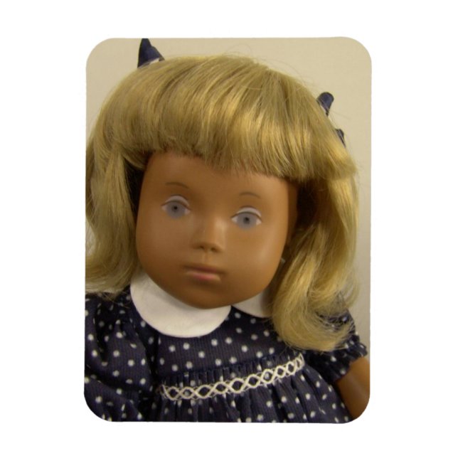 Sasha Puppe  / Sasha Doll Premium Flexi Magnet (Vertical)