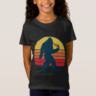 Sasquatch and Pizza! Funny Eating Bigfoot & 80s Su T-Shirt