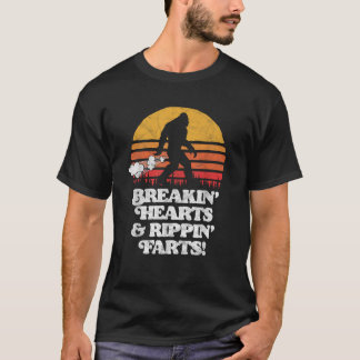 Sasquatch Breakin Hearts Rippin Farts Funny Bigfoo T-Shirt