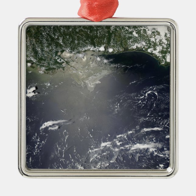 Satellite view of oil leaking metal tree decoration (Front)