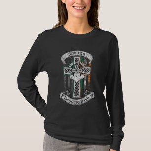 Savage surname family Irish Americans flag Ireland T-Shirt