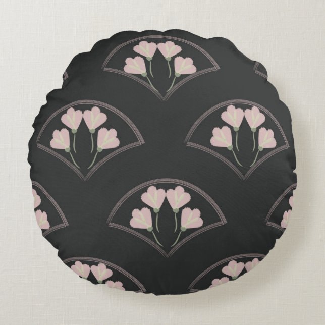 "Scallop Garden" Round Cushion (Front)