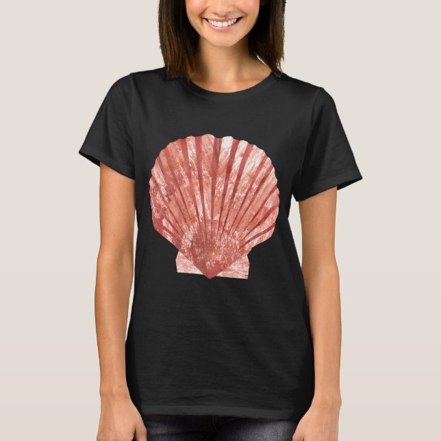 Scallop shell T-Shirt (Front)