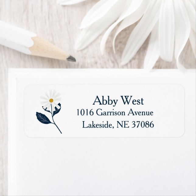 Scandi Daisy Flowers Return Address Label (Insitu)