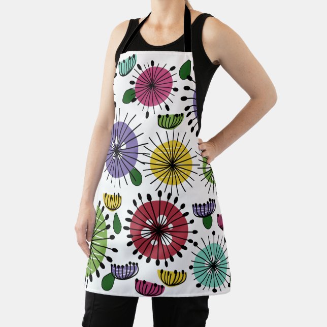 Scandi Flowers Apron (Insitu)