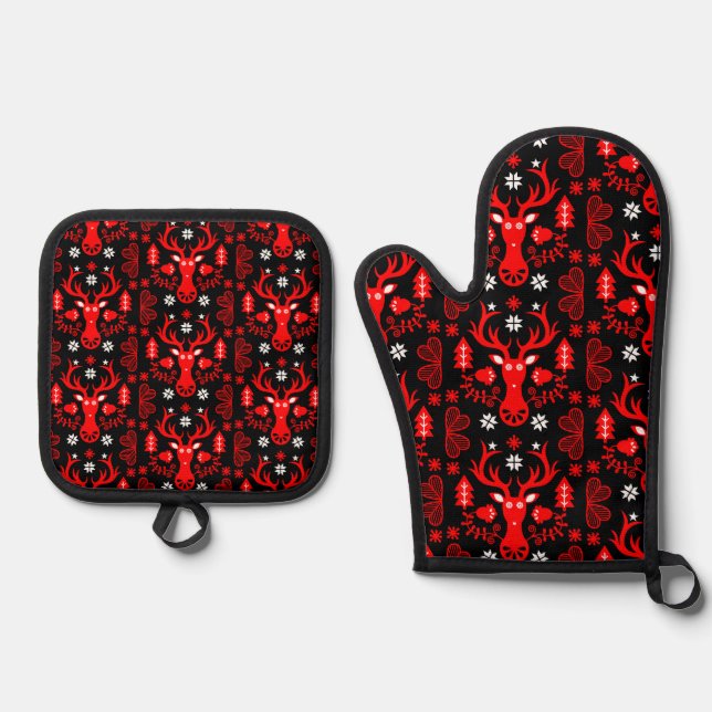 Scandinavian Red Christmas Deer Oven Mitt & Pot Holder Set (Front)