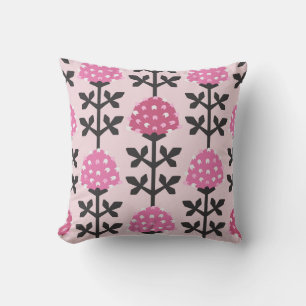 Scandinavian style clover floral vintage seamless cushion