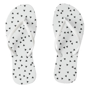 Scandinavian Style Triangle Pattern Flip Flops
