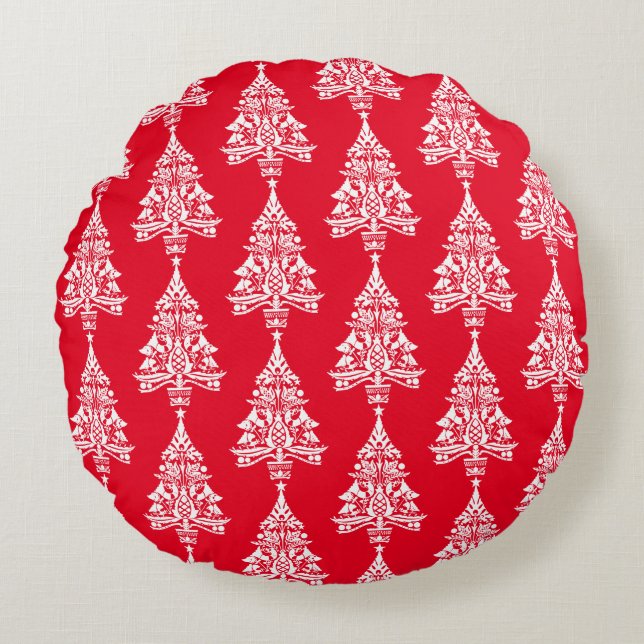 Scandinavian Traditional Christmas Decorations Round Cushion (Front)