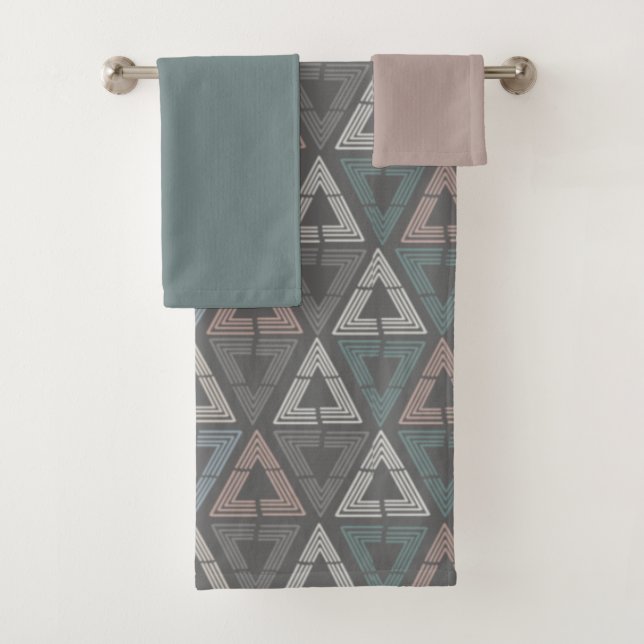 Scandinavian Triangles Bath Towel Set (Insitu)