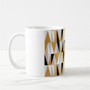 Scandinavian Triangles: Christmas Colour Pattern. Coffee Mug
