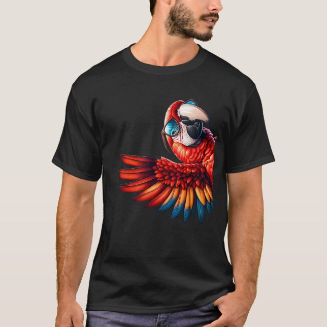 Scarlet Macaw Parrot With Sunglasses Funny Say Hi T-Shirt (Front)