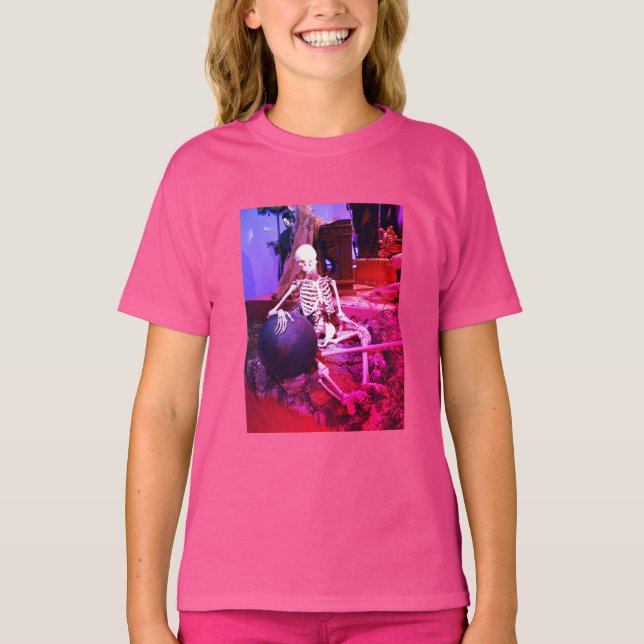 Scary Halloween skeleton T-Shirt (Front)