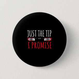 Scary halloween the tip promise bloody knife 6 cm round badge