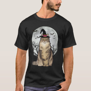 Scary Norwegian Forest Cat Witch Hat Halloween T-Shirt