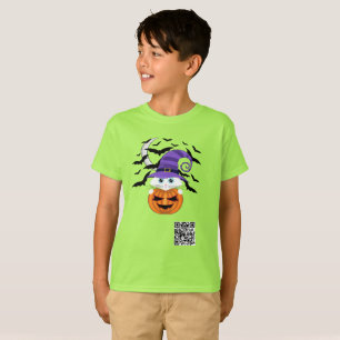 Scary Pumpkin with a White Kitty and Witches Hat T-Shirt