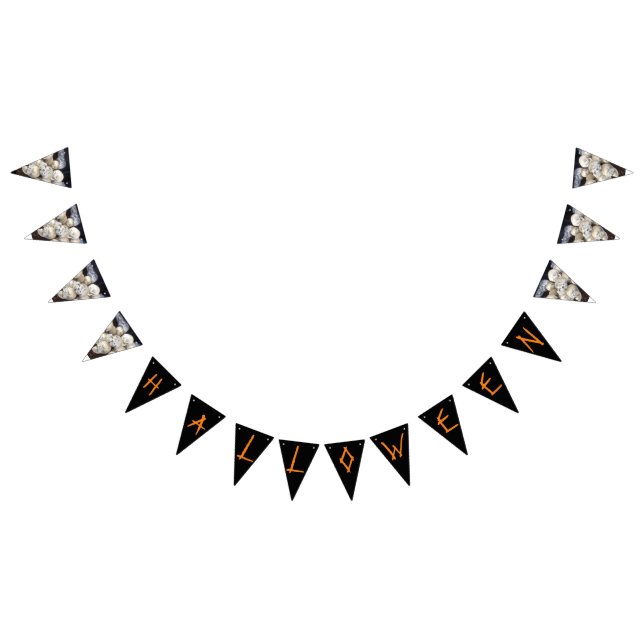 Scary Skulls with popping eyeballs  Bunting (All)