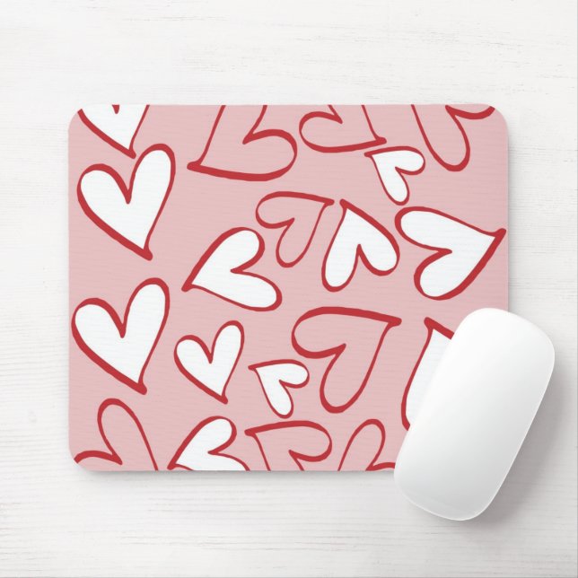 Scattered Hearts Pattern Mouse Mat (With Mouse)