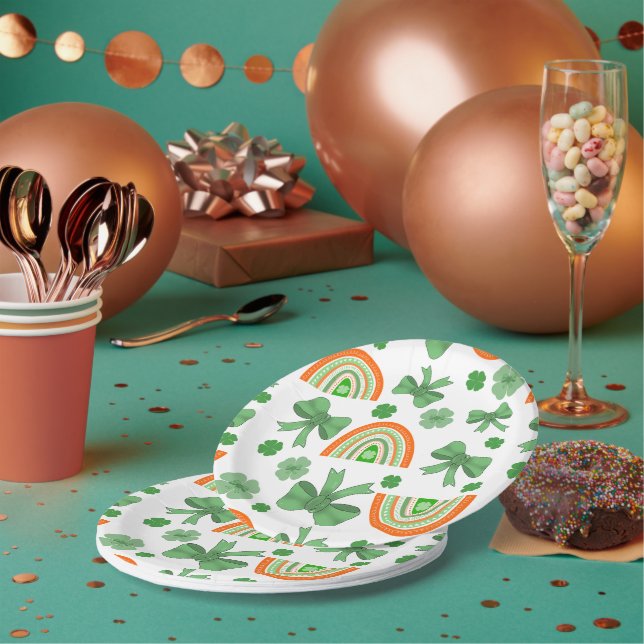 Scattered Rainbows Paper Plate (Multi)