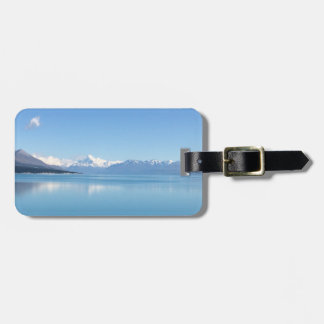 Scenic luggage tag