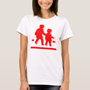 School Children Crossing >> Japanese Traffic Sign T-Shirt