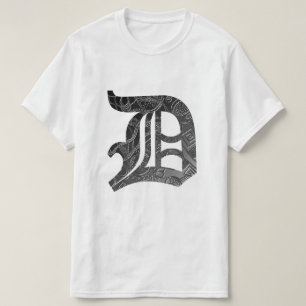 Schwarze Buchstabe "D" im gotischen Stil T-Shirt