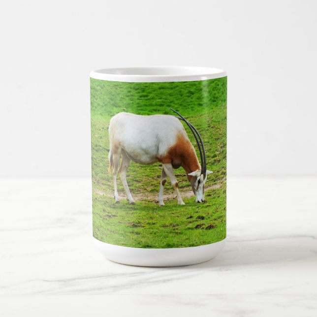 Scimitar oryx coffee mug (Center)