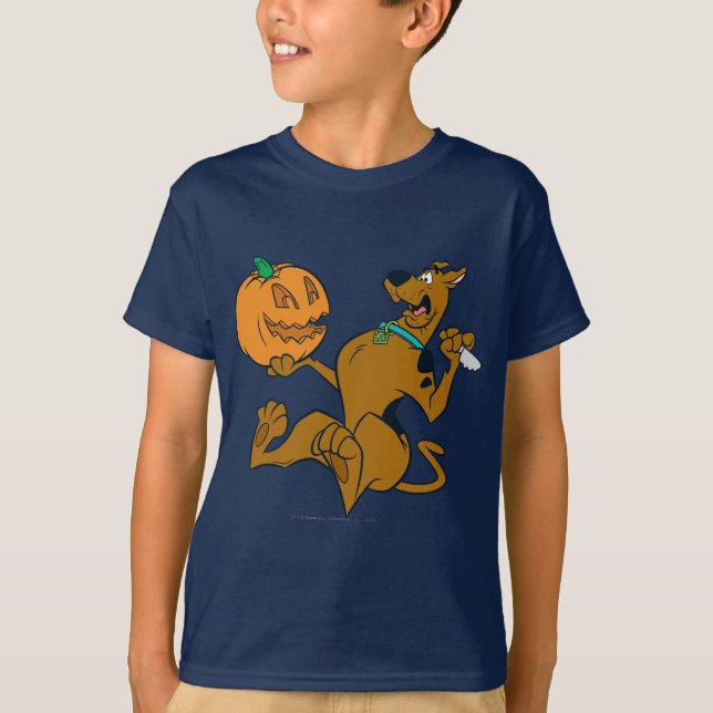 Scooby-Doo Carving Pumpkin T-Shirt (Front)
