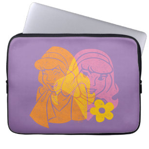 Scooby-Doo   Daphne Flower Portrait Laptop Sleeve
