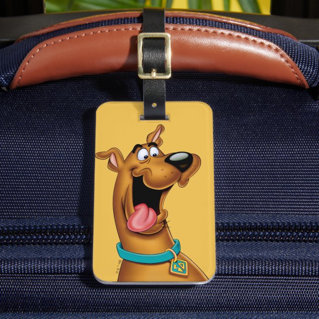 Scooby-Doo Excited Face Luggage Tag (Front Insitu 2)