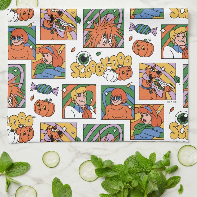 Scooby-Doo Halloween Photos Pattern Tea Towel (Folded)