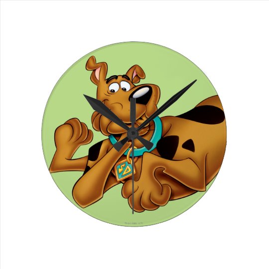  Scooby  Doo  Lying Down Round  Clock Zazzle co uk