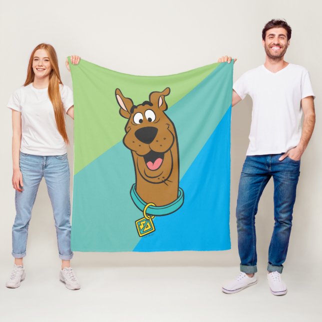 Scooby-Doo Smiling Face Fleece Blanket (In Situ)