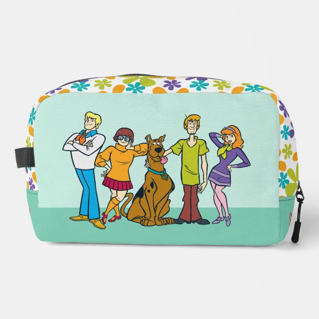 Scooby-Doo | Whole Gang 14 Mystery Inc Dopp Kit (Front)