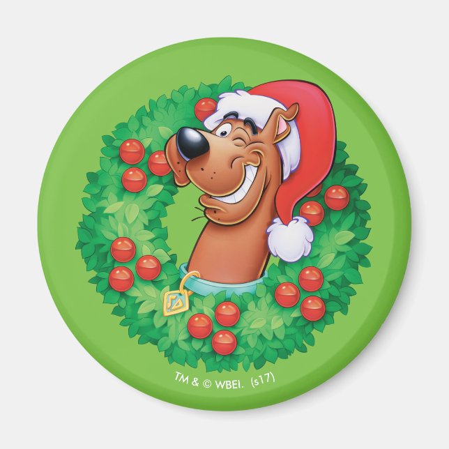 Scooby in Wreath Magnet (Front)