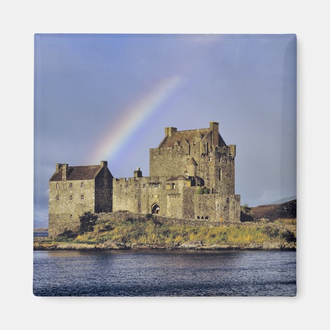 Scotland, Highland, Wester Ross, Eilean Donan Magnet (Front)
