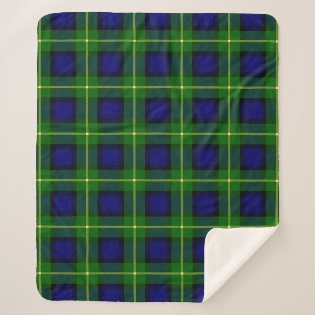 Scottish Clan Gordon Tartan Plaid Sherpa Blanket (Front)