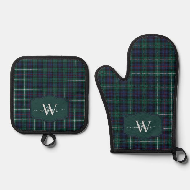 Scottish Clan MacKenzie Tartan Plaid Monogrammed Oven Mitt & Pot Holder Set (Front)