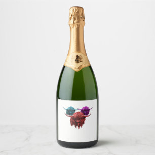 Scottish Highland Cow Colourful Herd Classic T-Shi Sparkling Wine Label