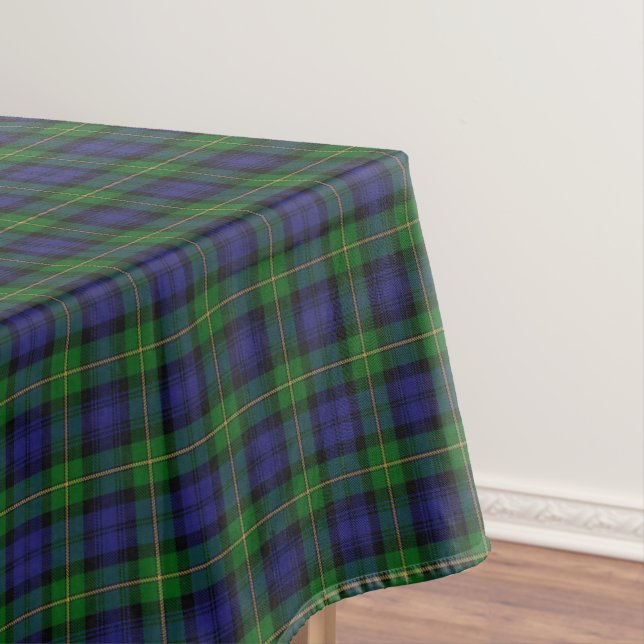 Scottish House of Gordon Clan Tartan Tablecloth (In Situ)