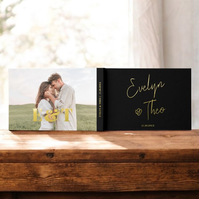 Script Signature Elegant Black Wedding Guest Book (Creator Uploaded)