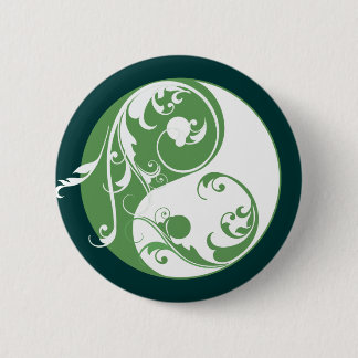 Scrolling Yin & Yang (green) 6 Cm Round Badge