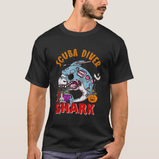Scuba Diver Shark Halloween Shark Horror Zombie Lo T-Shirt
